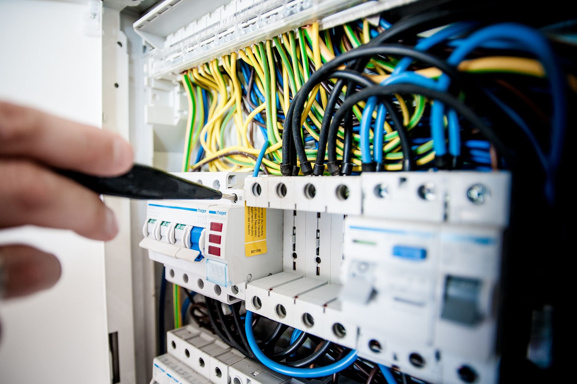 Électricien à Saint-Laurent-du-Maroni
